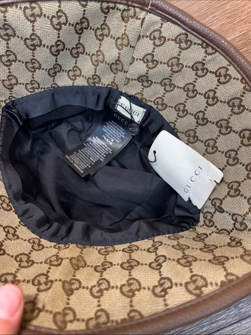 Gucci GG Canvas Bucket Hat in Beige and Brown medium size - Picture 4 of 5